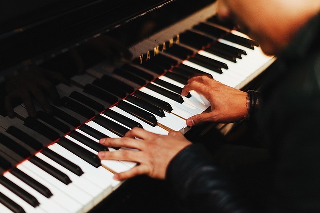 ピアニストの年収はどのくらい 平均 最高年収や収入源について紹介 Flipper S