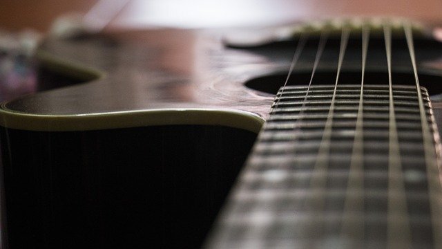 ギターのフレットの寿命はどのくらい 交換のサインと費用について紹介 Flipper S