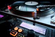 【DJ】女性DJの代表格DJ KAORIの凄さを徹底解説！