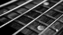 エレキギターの弦の種類・特徴をわかりやすくご紹介！